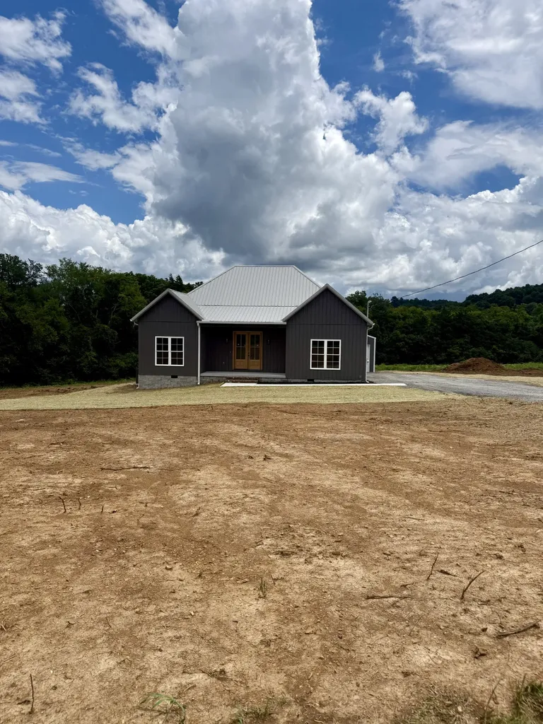 200 Dement Road Normandy TN 37360