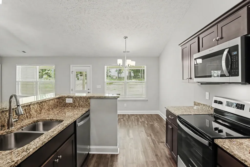 273 Green Hills Drive Springfield TN 37172