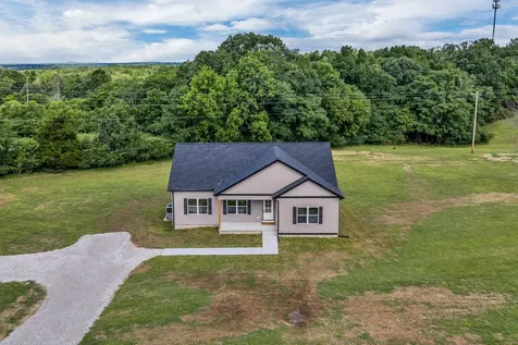 1442 East Piney Road Dickson TN 37055