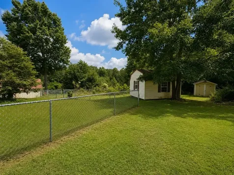318 Autumn Road Morrison TN 37357