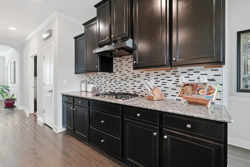 1045 Brixworth Drive Thompsons Station TN 37179