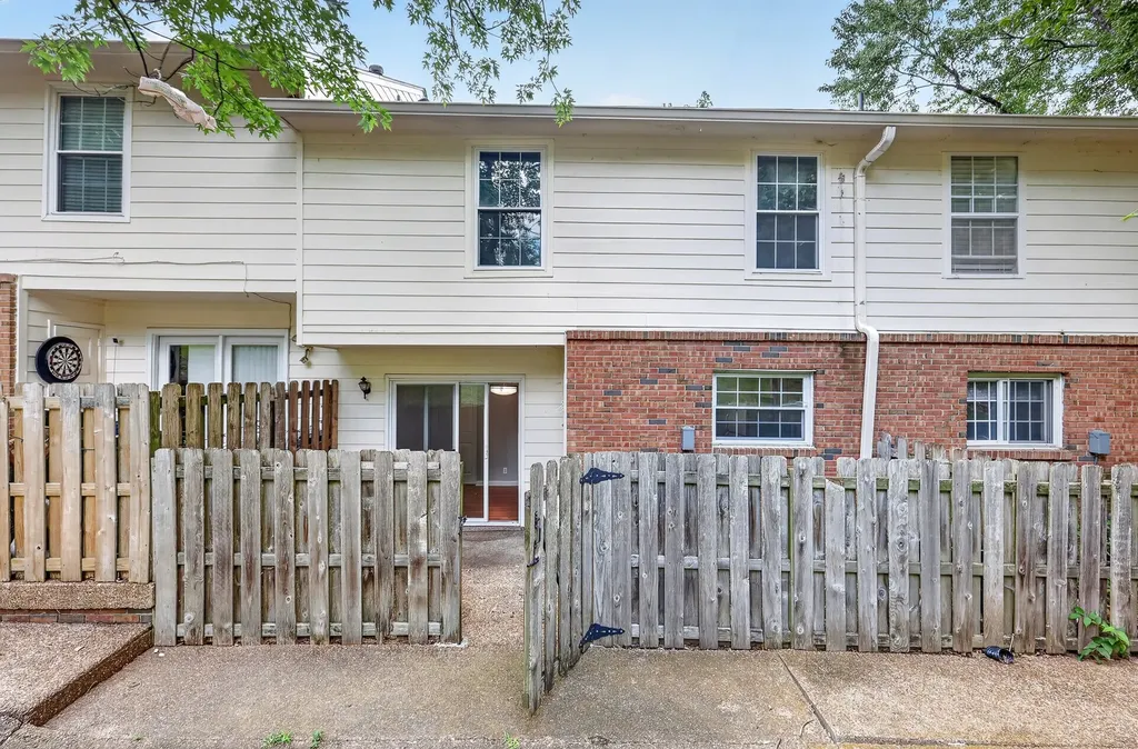 5510 Country Drive Nashville TN 37211