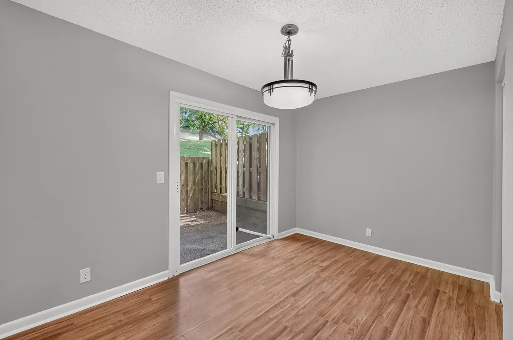 5510 Country Drive Nashville TN 37211