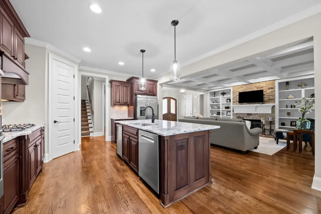 243 Laycrest Drive Mount Juliet TN 37122