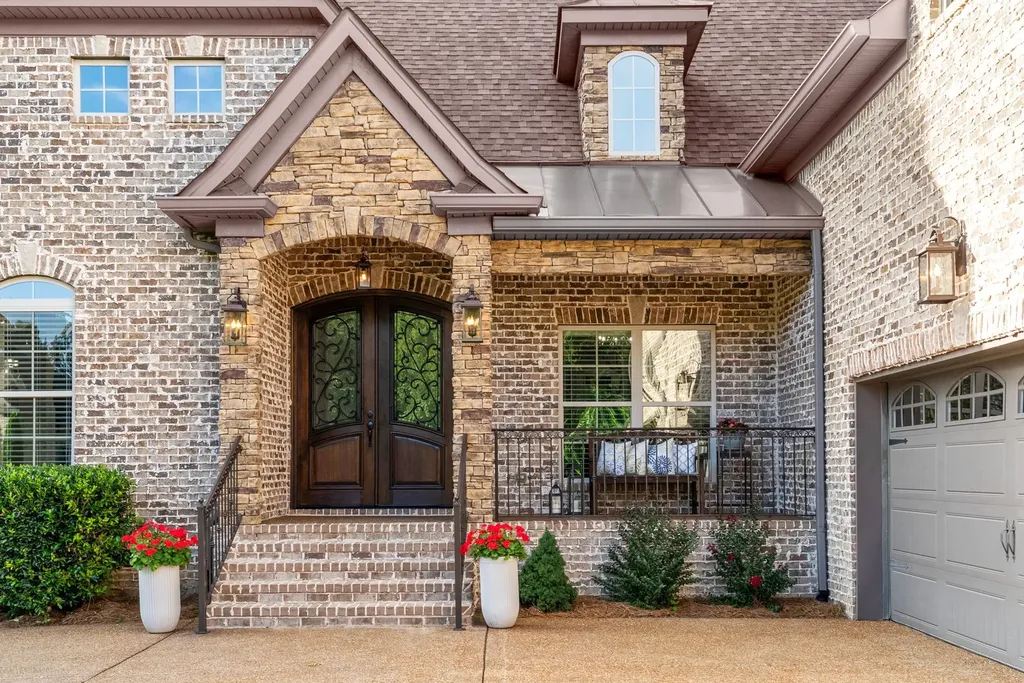 243 Laycrest Drive Mount Juliet TN 37122