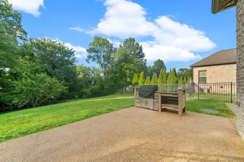 243 Laycrest Drive Mount Juliet TN 37122