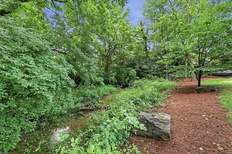1157 Hidden Creek Drive Chattanooga TN 37405