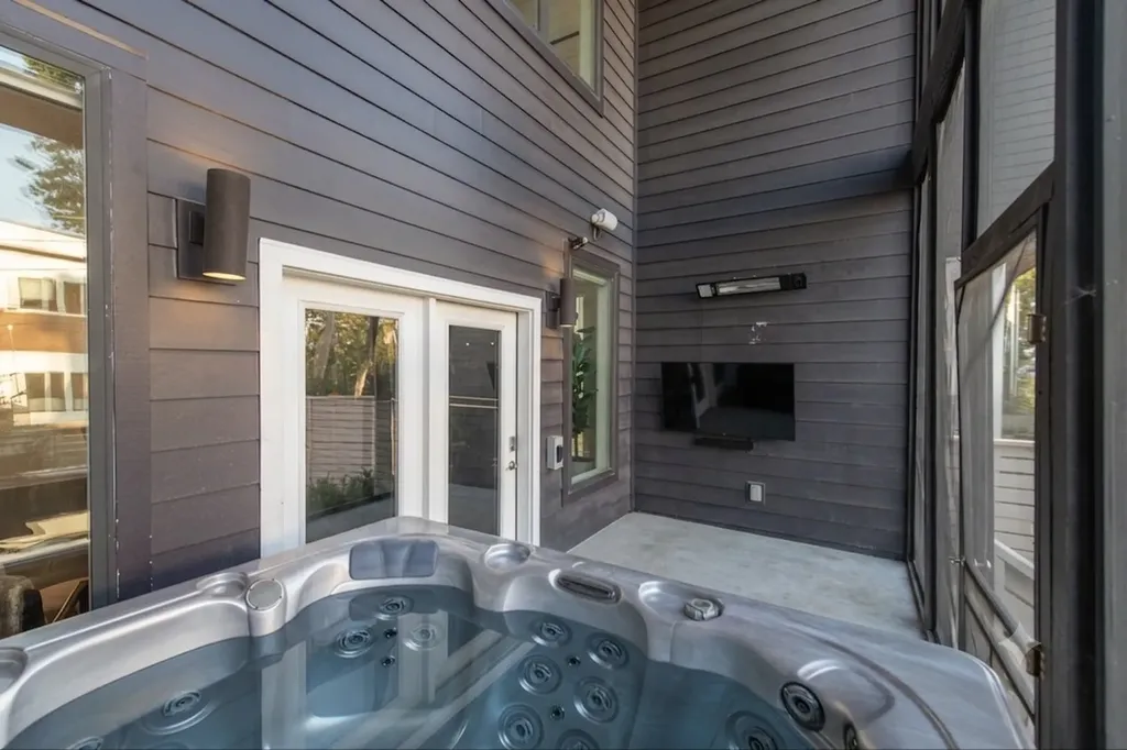 420B 37th Ave, N Nashville TN 37209