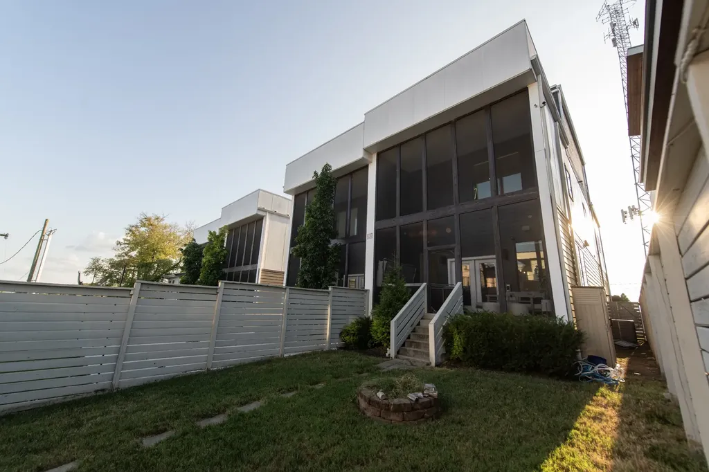 420B 37th Ave, N Nashville TN 37209