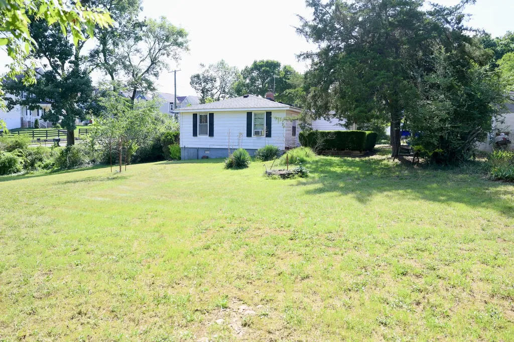 3794 Pin Hook Road Antioch TN 37013