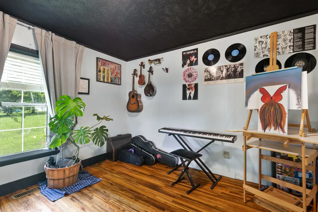 456 Billingsley Street Spencer TN 38585