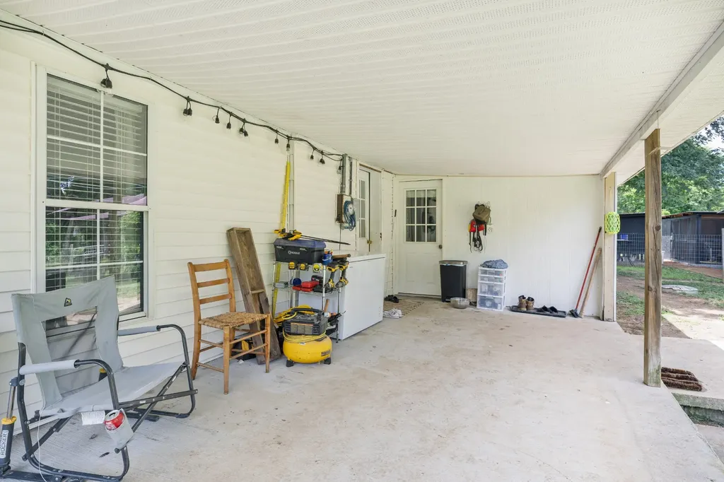 456 Billingsley Street Spencer TN 38585