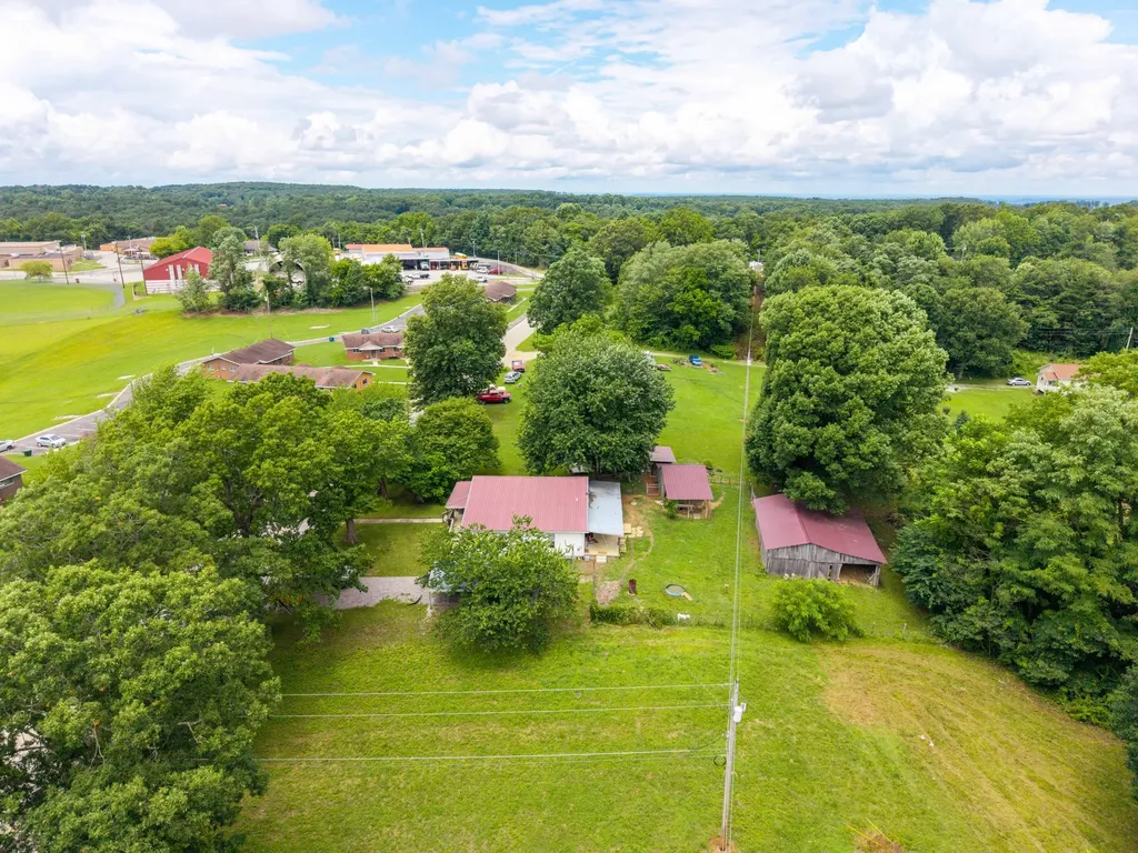 456 Billingsley Street Spencer TN 38585