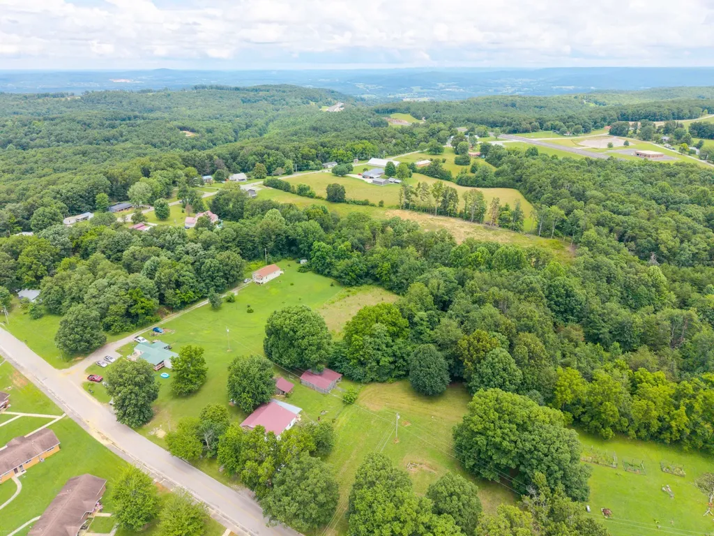 456 Billingsley Street Spencer TN 38585