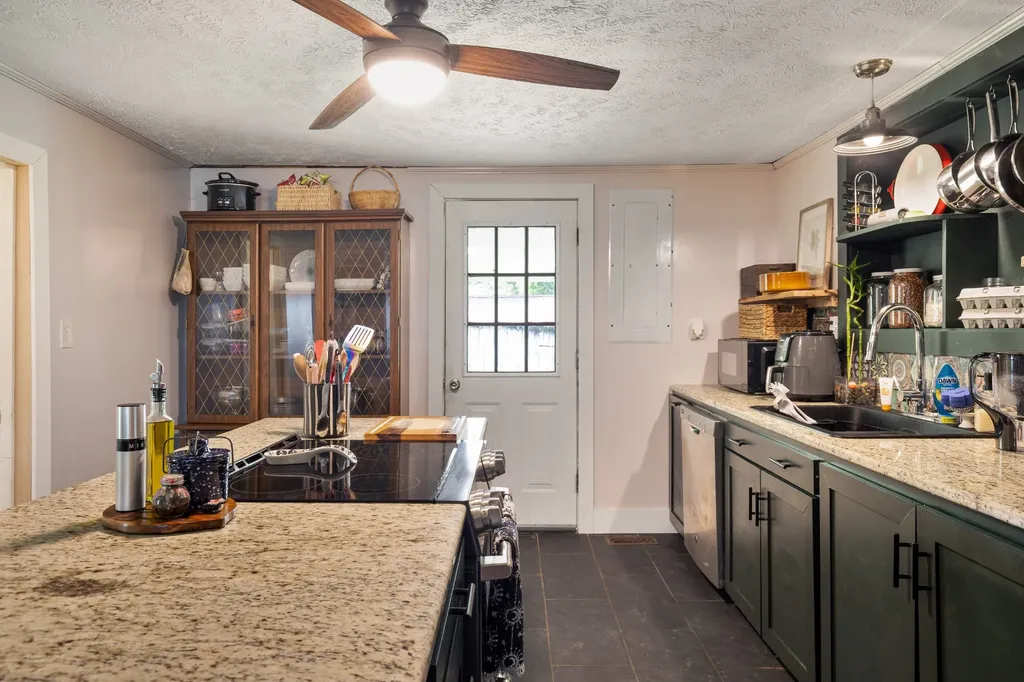 456 Billingsley Street Spencer TN 38585