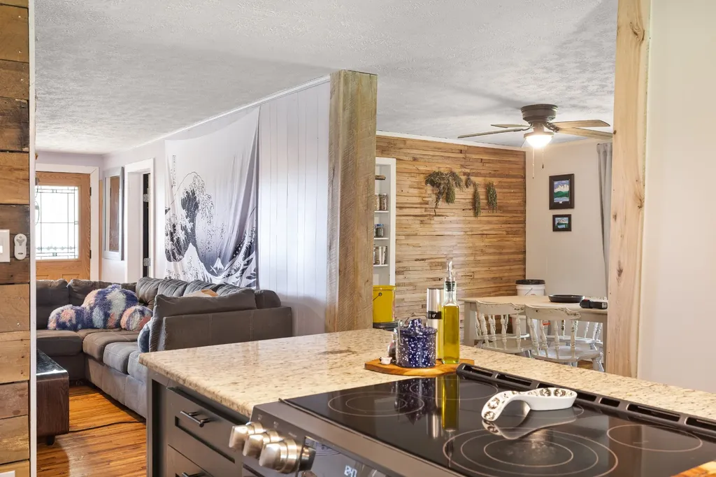 456 Billingsley Street Spencer TN 38585