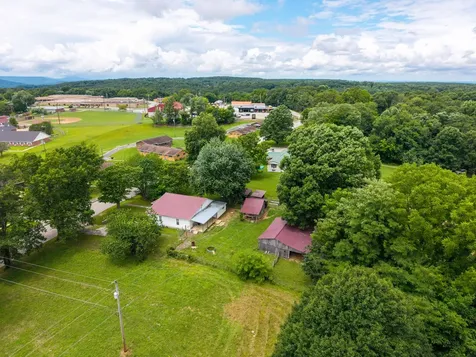 456 Billingsley Street Spencer TN 38585