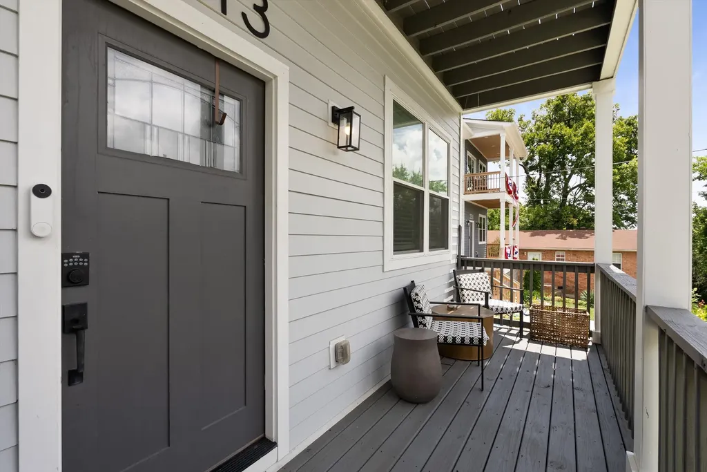 2313 Ilolo Street Nashville TN 37207