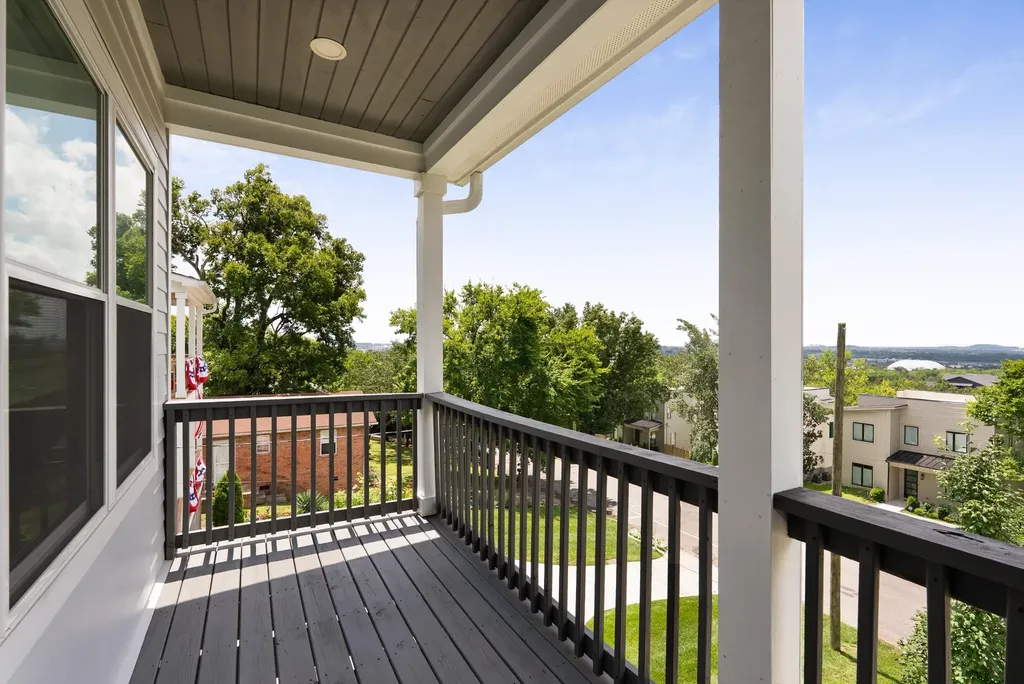2313 Ilolo Street Nashville TN 37207