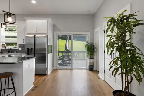 2313 Ilolo Street Nashville TN 37207