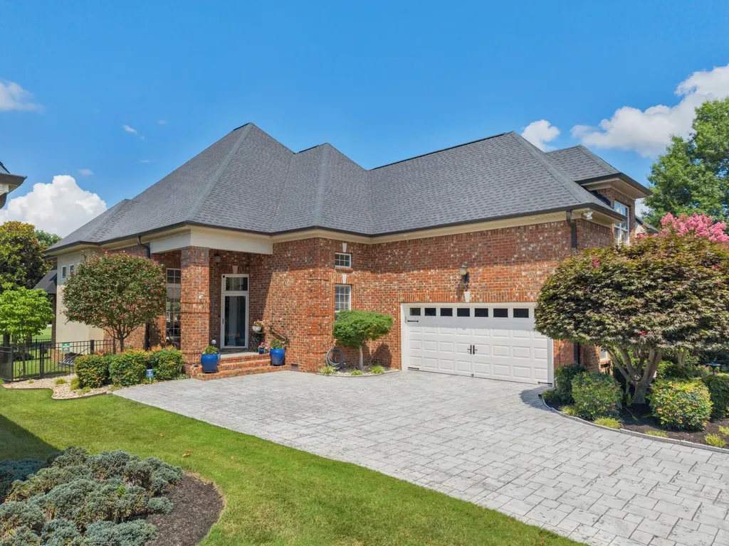Gallatin TN, 1124 Fairvue Village Lane