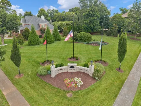 1124 Fairvue Village Lane Gallatin TN 37066