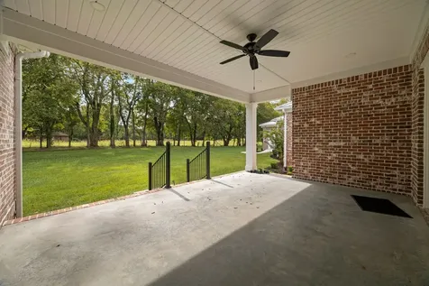 808 N Main Street Mount Pleasant TN 38474