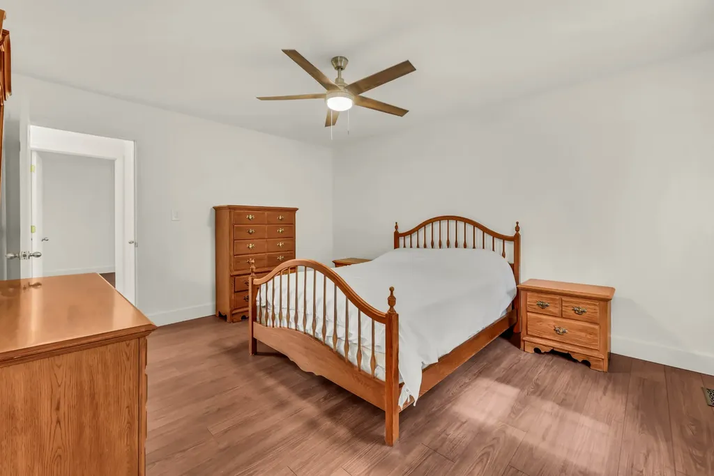 320 Kingswood Court Clarksville TN 37043