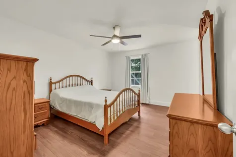320 Kingswood Court Clarksville TN 37043