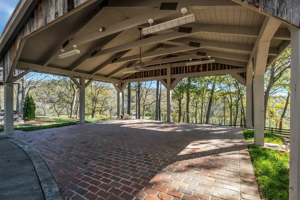 4404A Long Hollow Pike Goodlettsville TN 37072