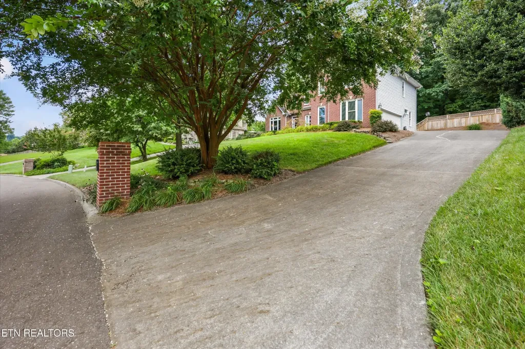 10534 Aspen Ridge Lane Knoxville TN 37932