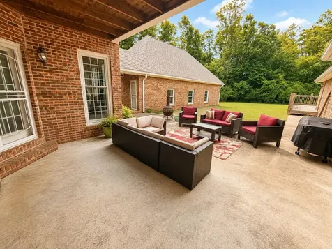 7902 Ooltewah Georgetown Road Ooltewah TN 37363