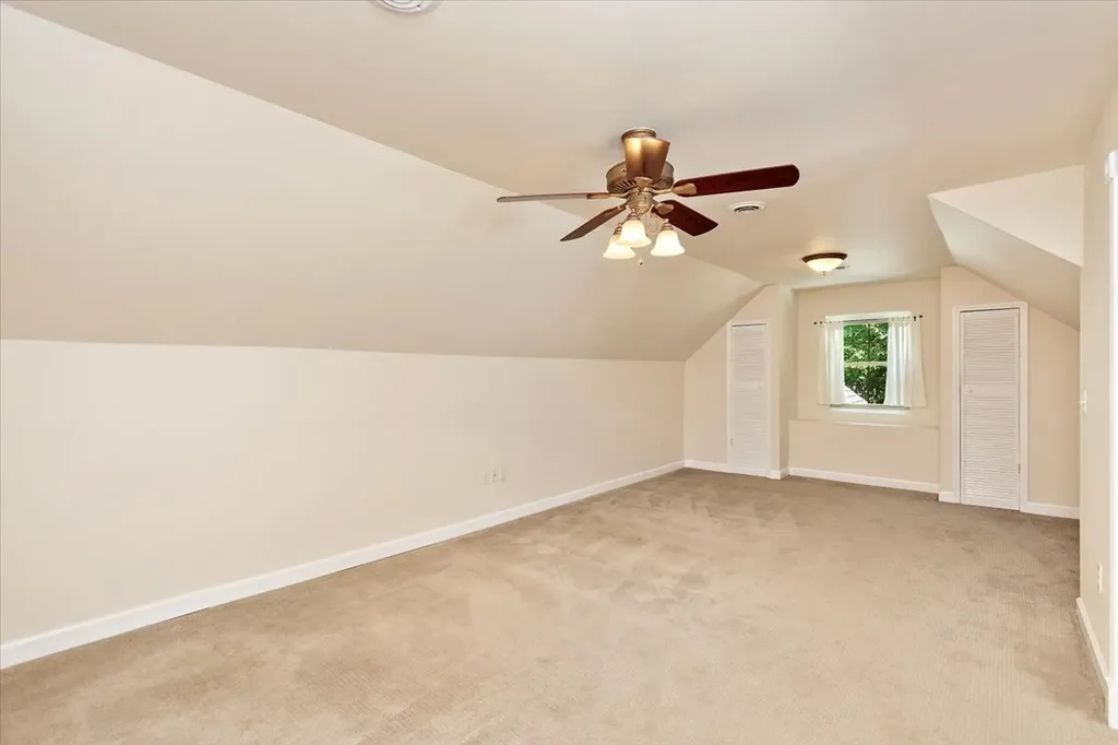 2011 Cedar Lane Nashville TN 37212