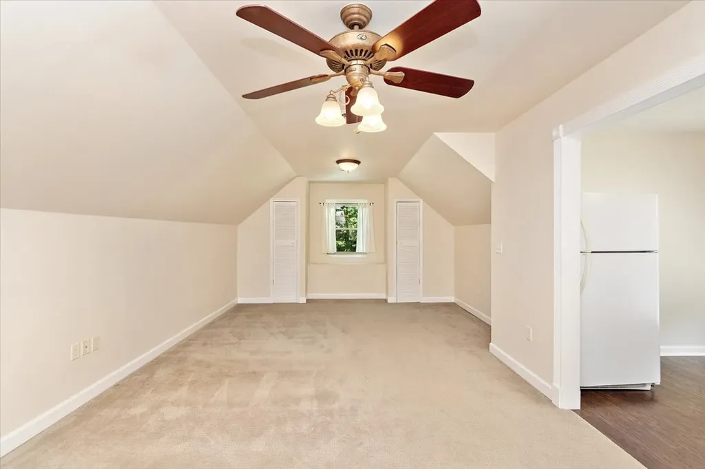 2011 Cedar Lane Nashville TN 37212