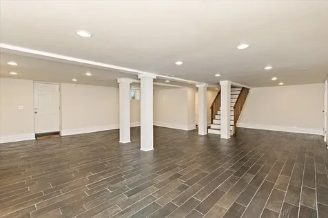 2011 Cedar Lane Nashville TN 37212