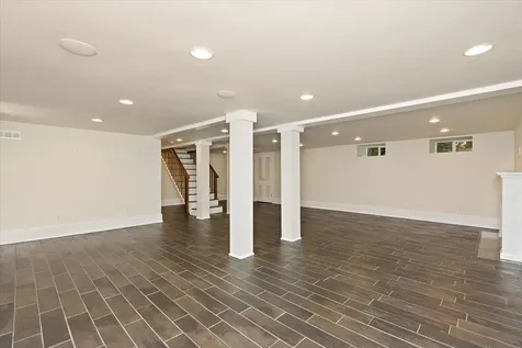 2011 Cedar Lane Nashville TN 37212