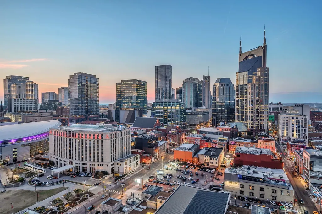 301 Demonbreun Street Nashville TN 37201