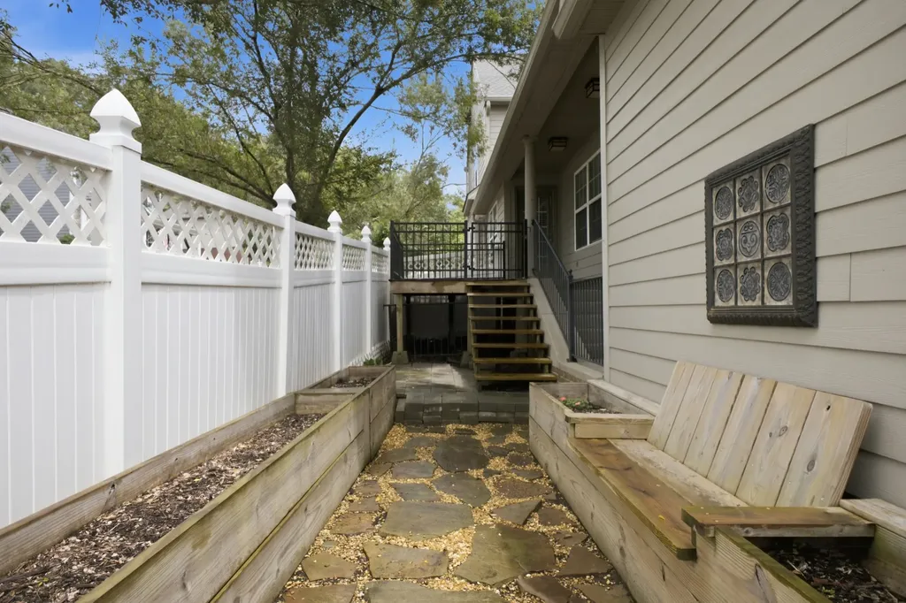 9000 Rigden Mill Drive Nashville TN 37211