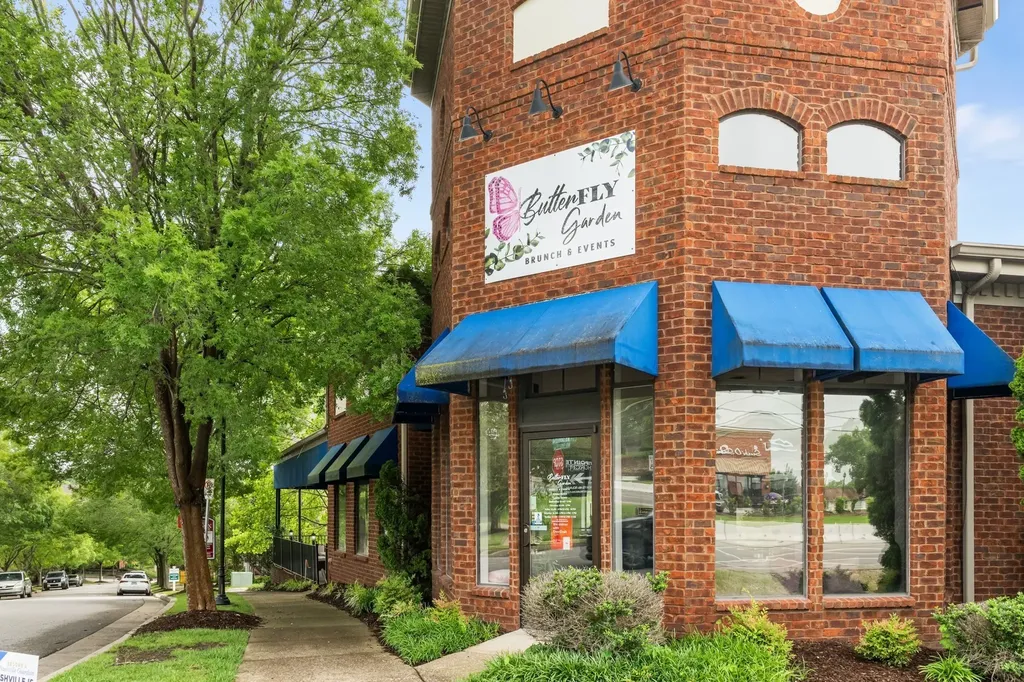 9000 Rigden Mill Drive Nashville TN 37211