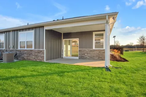2180 Holmesburg Pvt Circle Gallatin TN 37066
