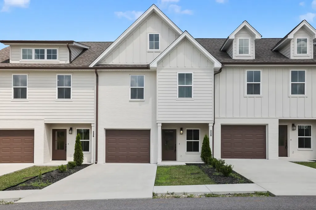 338 Legends Circle Baxter TN 38544