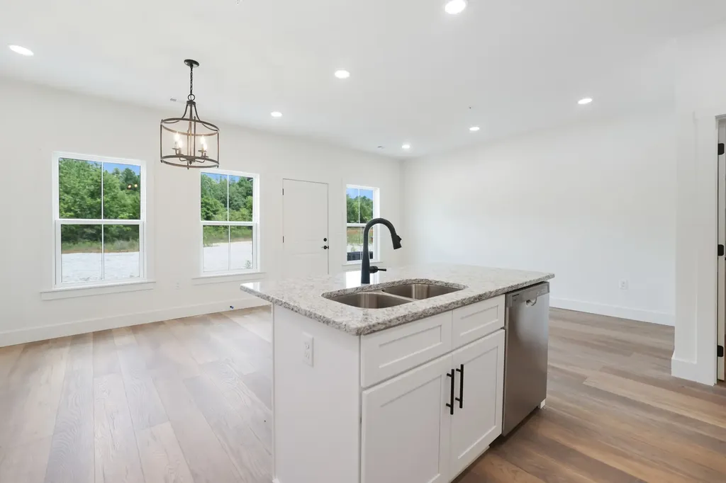 338 Legends Circle Baxter TN 38544