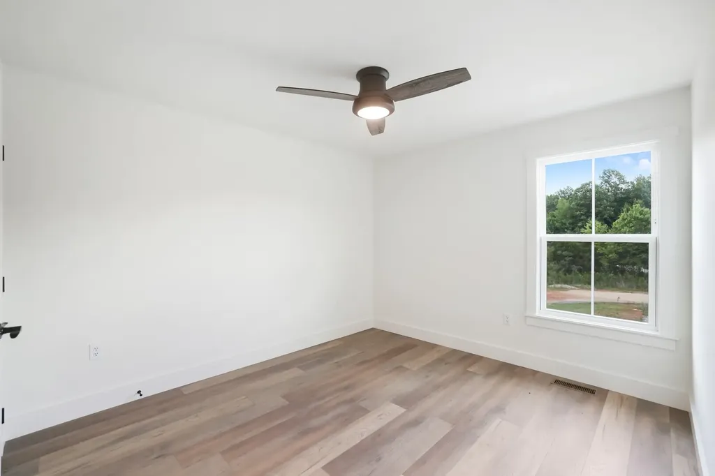 338 Legends Circle Baxter TN 38544