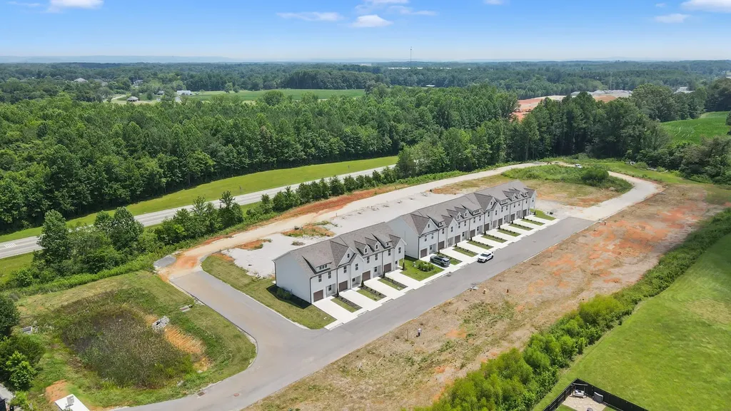 338 Legends Circle Baxter TN 38544