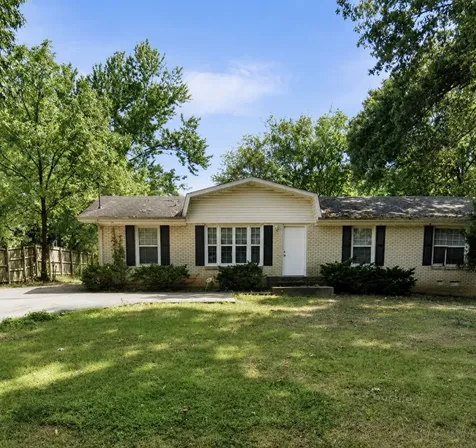 292 Lafayette Road Clarksville TN 37042