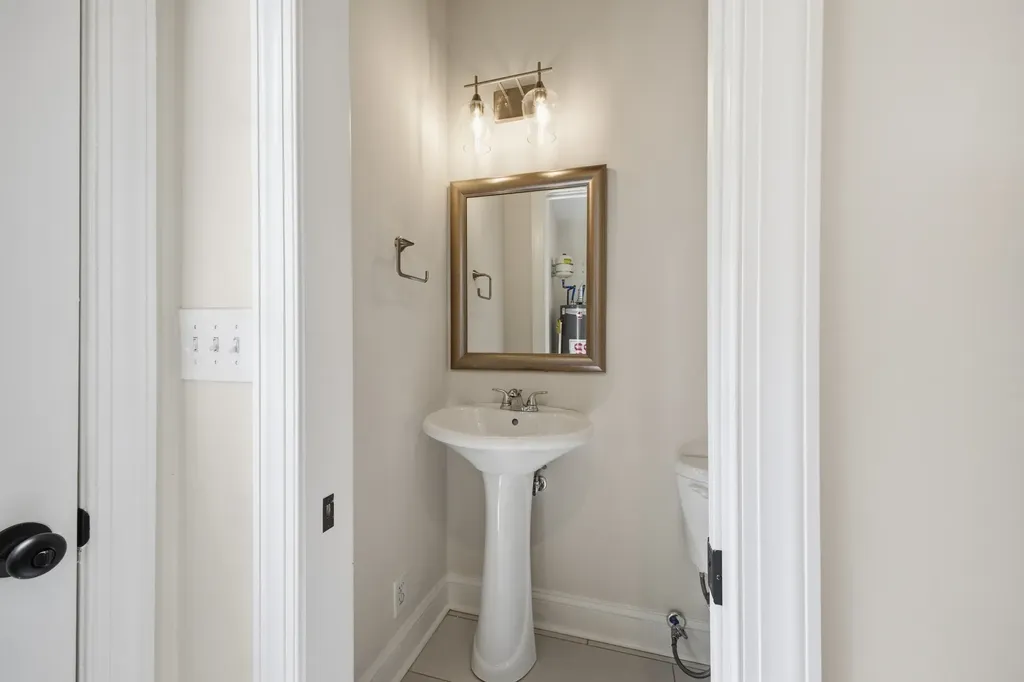 2515 Sleepy Hollow Drive Nashville TN 37217