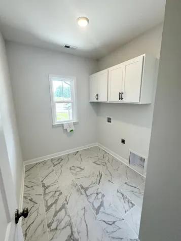 1933 Hildebrand Lane Columbia TN 38401
