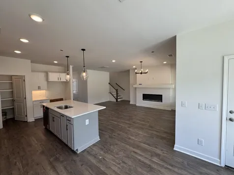 1924 Hildebrand Lane Columbia TN 38401