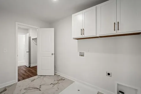1822 Abelson Way Columbia TN 38401