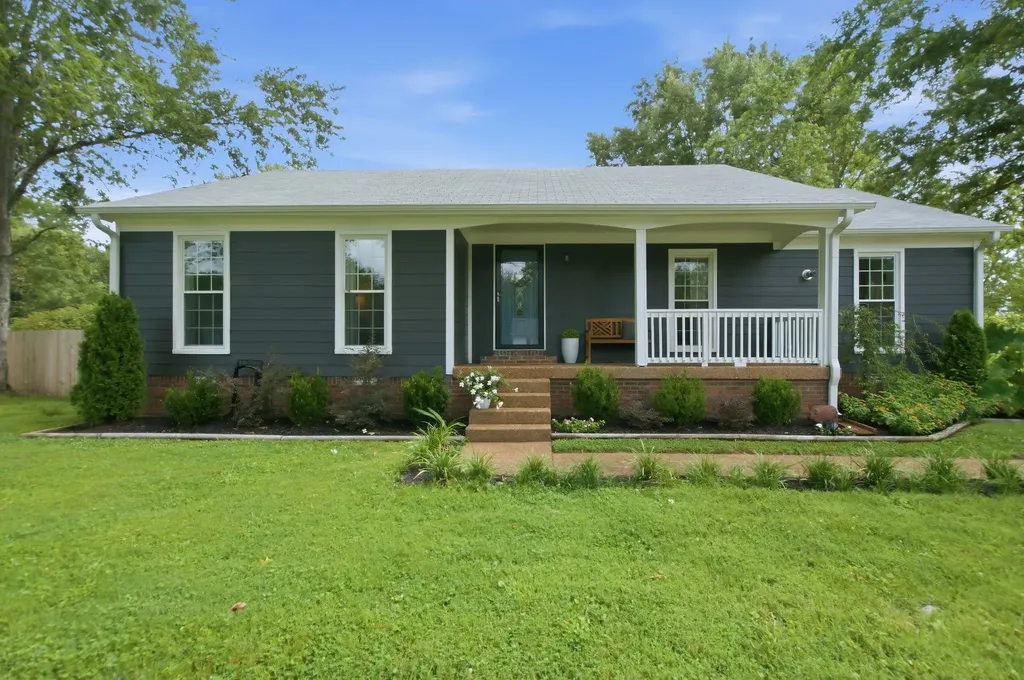 956 Harpeth Bend Drive Nashville TN 37221